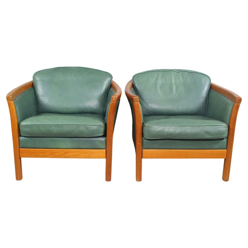 Vintage Leather Easy Chairs